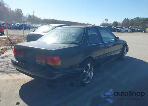 1992 Honda Accord Ex z USA, uszkodzony, nr VIN 1HGCB7175NA001689